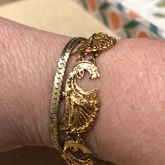 2 gold tone bracelets and gold tone cross pendant - Picture 4 of 5